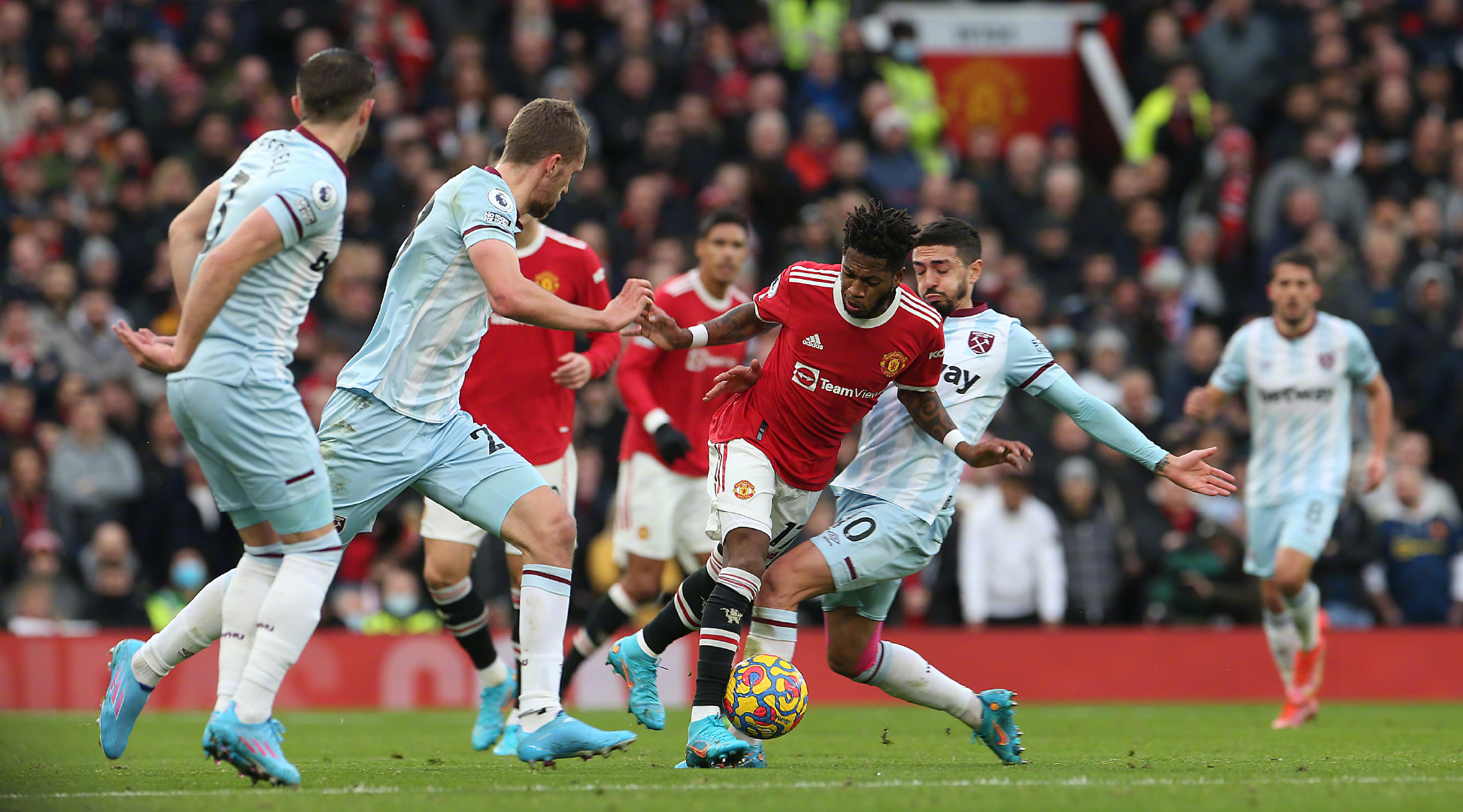 容貌靓丽 容貌靓丽