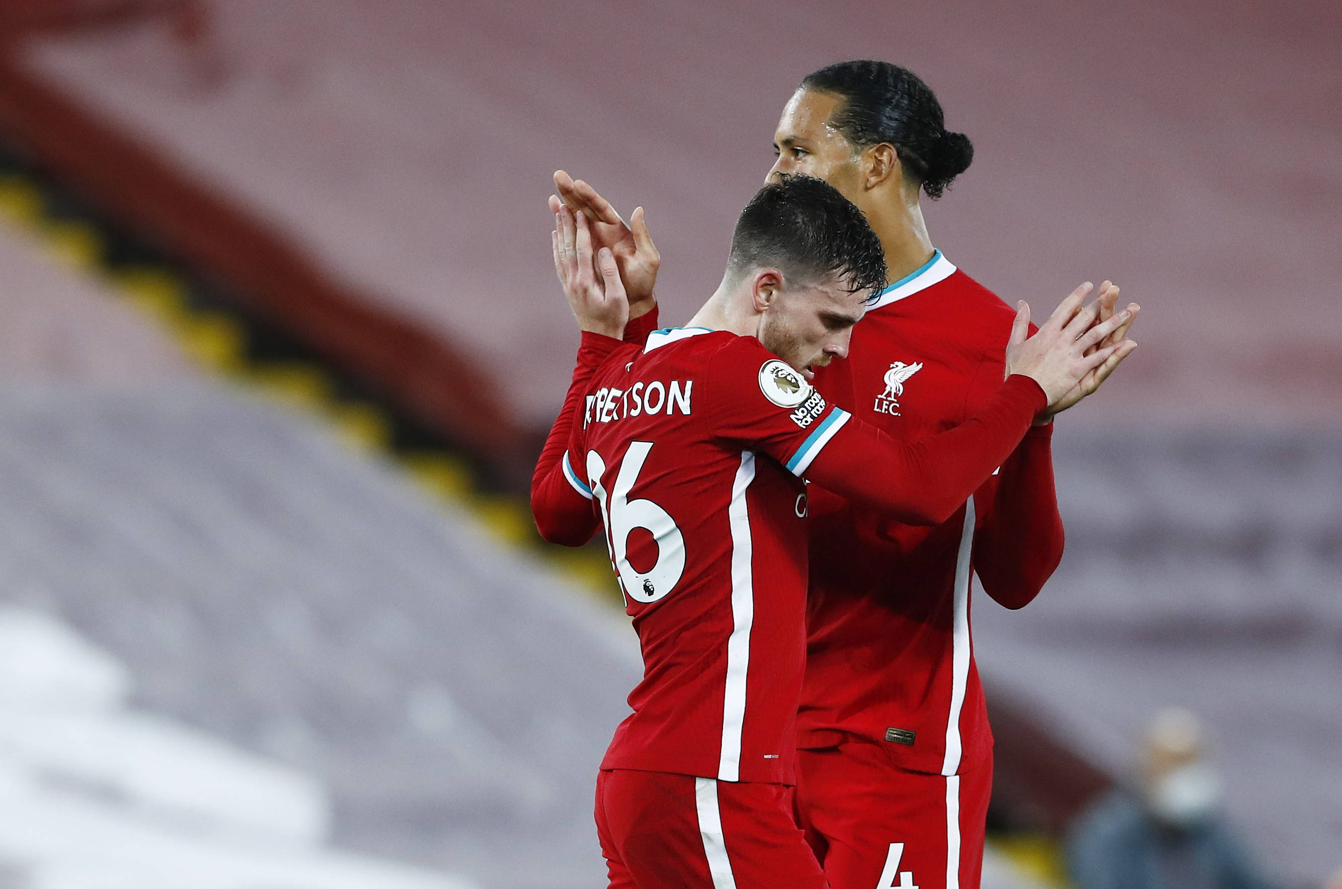 早植入了他 早植入了他